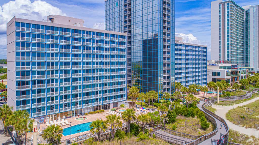Myrtle Beach Oceanfront Escape at Yachtsman S1004