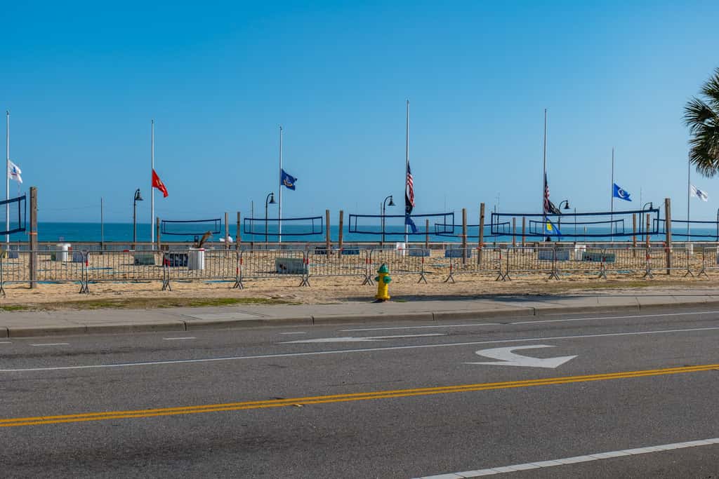 Myrtle Beach Oceanfront Escape at Yachtsman S1004