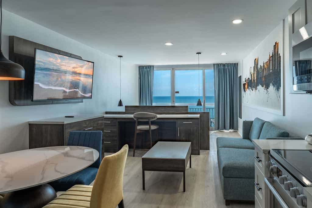 Myrtle Beach Oceanfront Escape at Yachtsman S1004