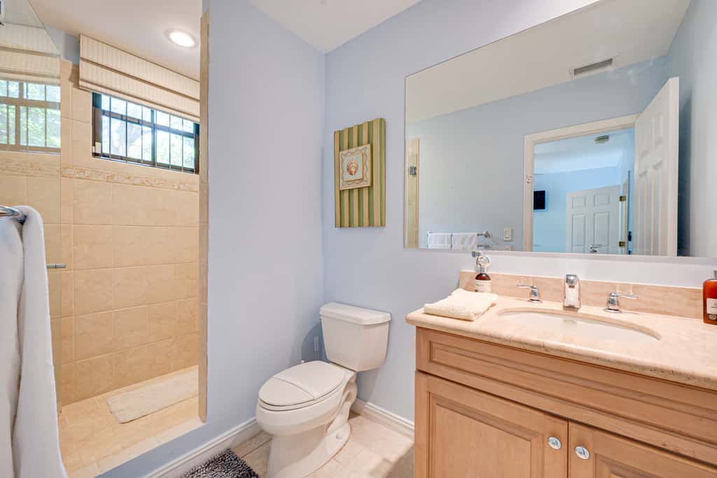 Pacifico Townhome w/ 4 Resort Pools & Beach Club!