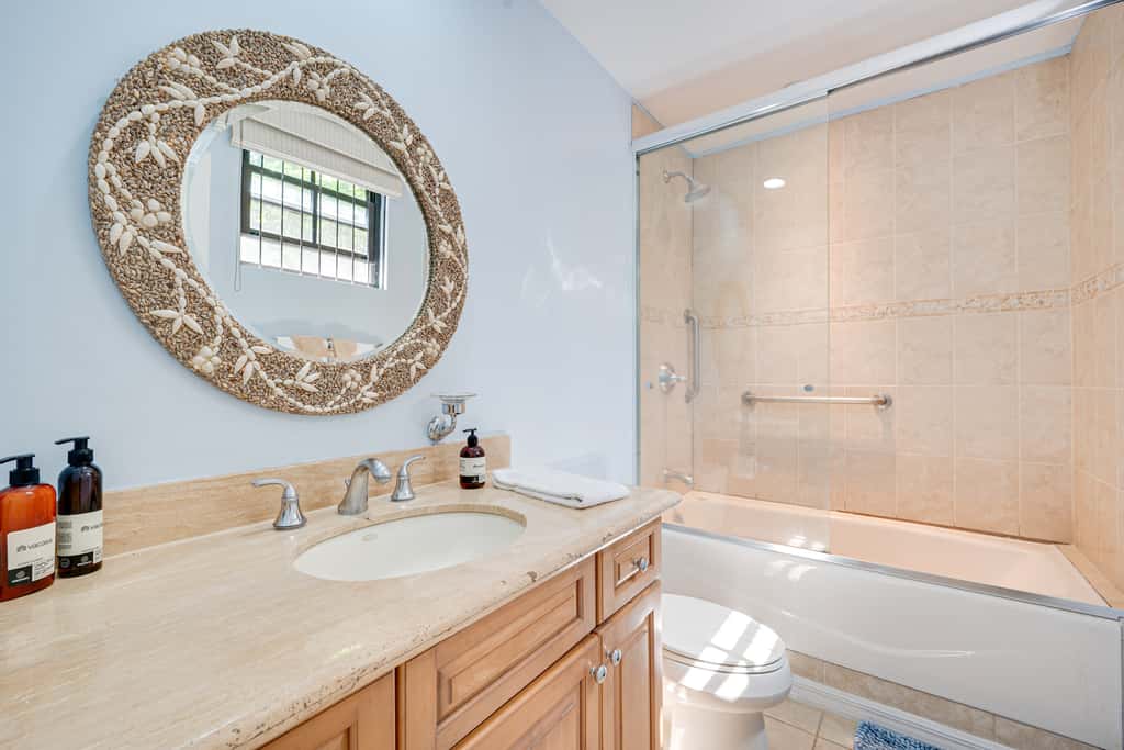 Pacifico Townhome w/ 4 Resort Pools & Beach Club!