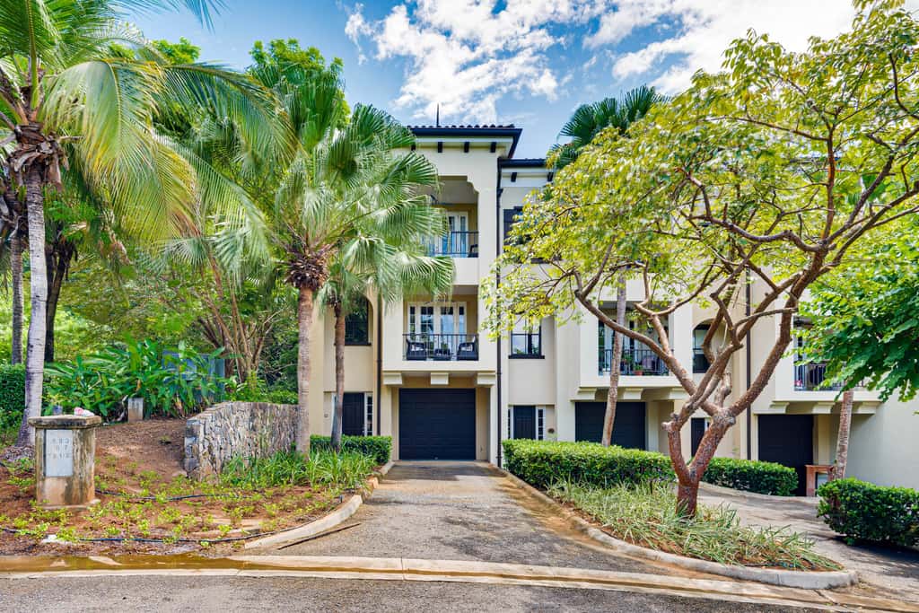 Pacifico Townhome w/ 4 Resort Pools & Beach Club!