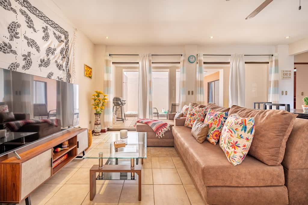 3 Mi to Tamarindo & Beach: Cozy 2BR Home
