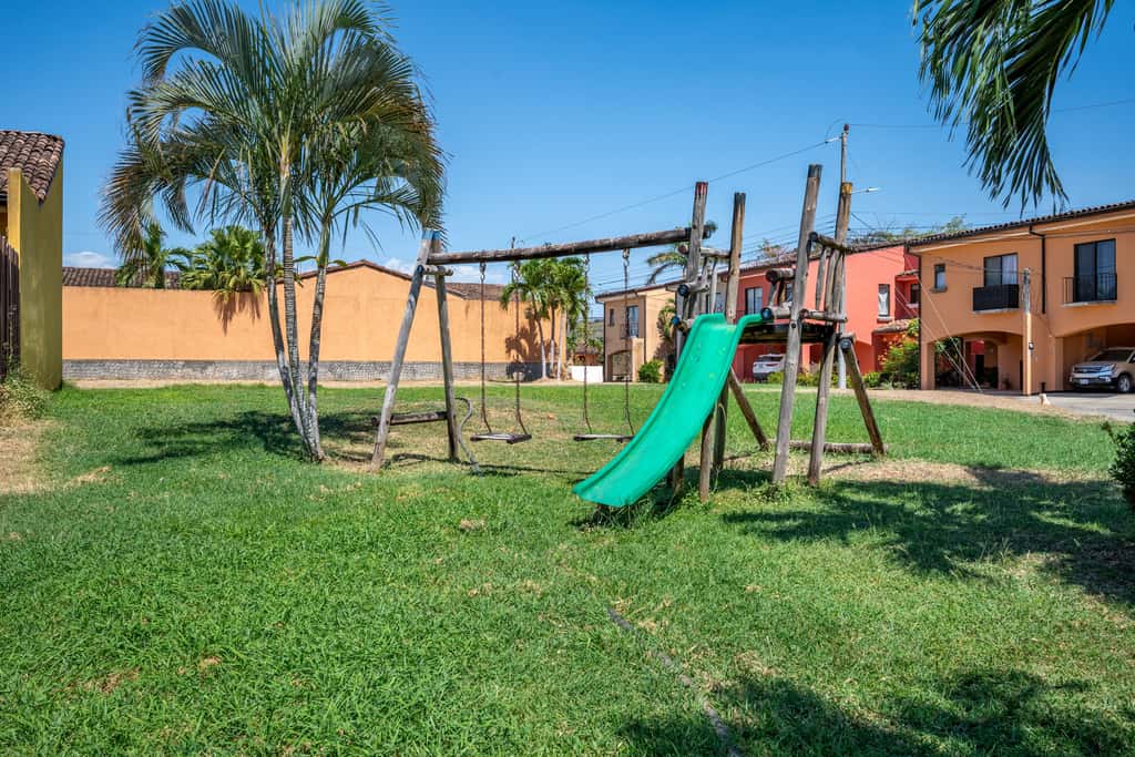 3 Mi to Tamarindo & Beach: Cozy 2BR Home
