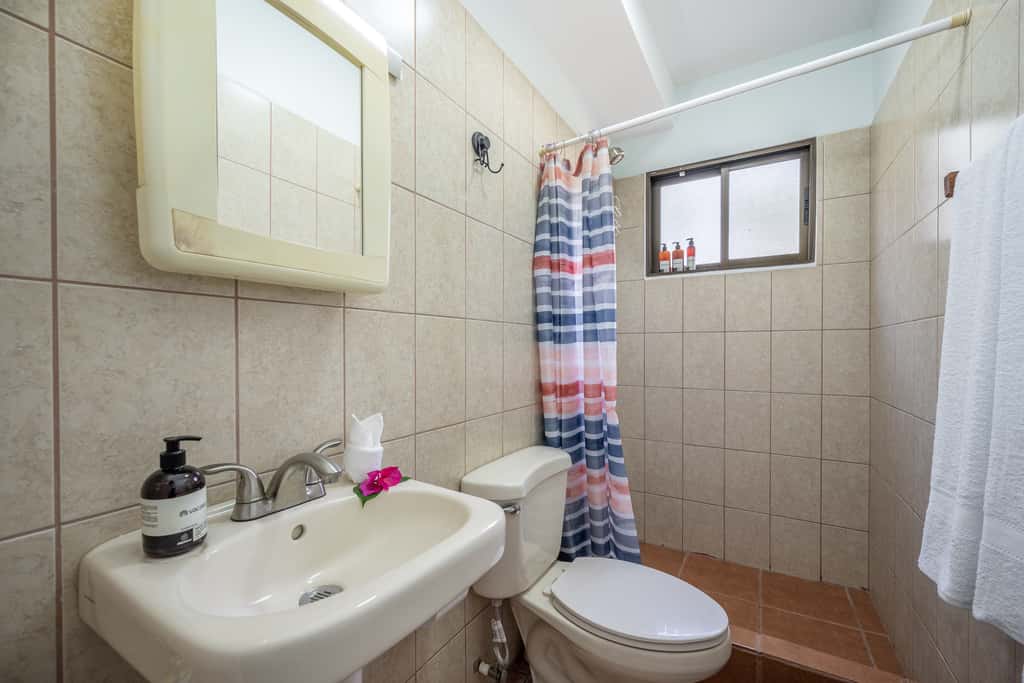Walk to Playa Ocotal! 2BR Condo w/ Pool