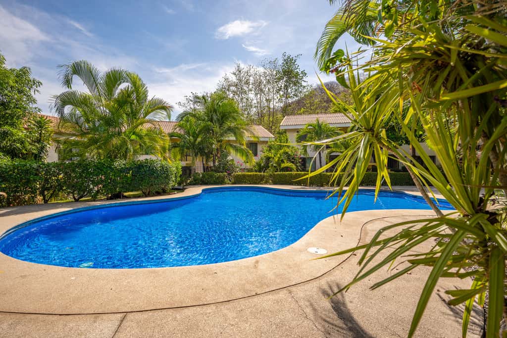 Walk to Playa Ocotal! 2BR Condo w/ Pool