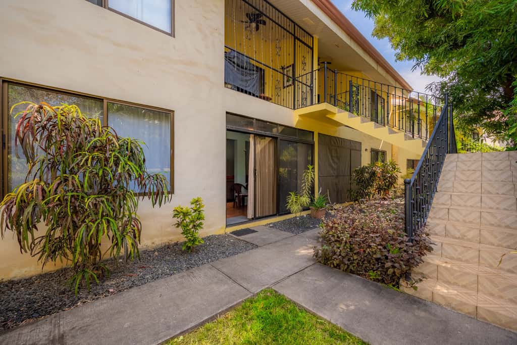 Walk to Playa Ocotal! 2BR Condo w/ Pool