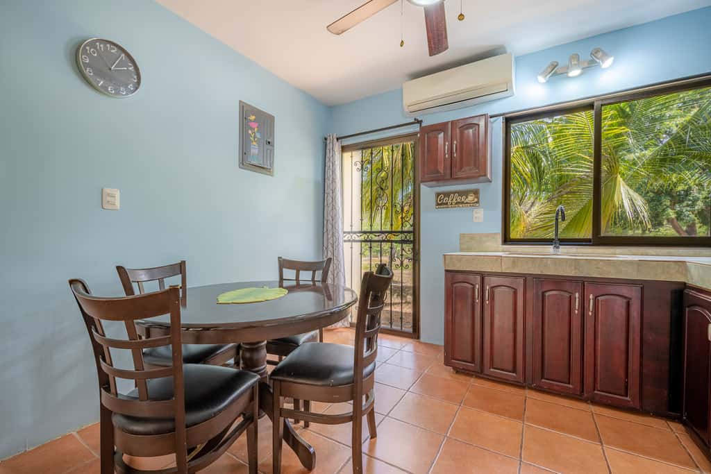 Walk to Playa Ocotal! 2BR Condo w/ Pool