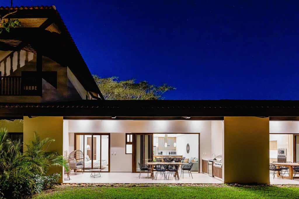 Tamarindo Villa w/ Pool & Beach Club Access