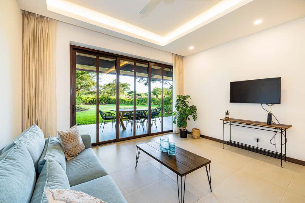 Tamarindo Villa w/ Pool & Beach Club Access