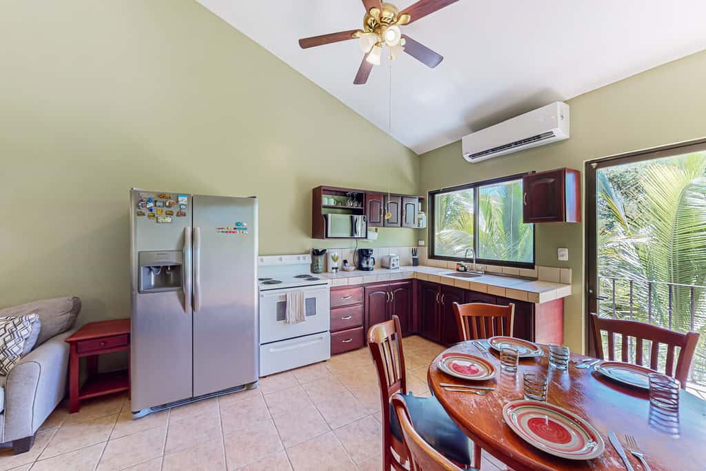 Playa Ocotal Condo w/ Pool: Walk to the Beach!