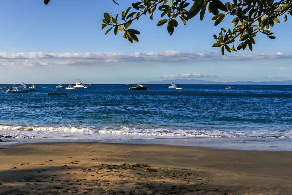 Playa Ocotal Condo w/ Pool: Walk to the Beach!