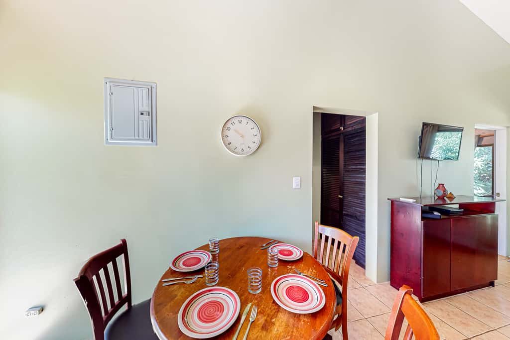 Playa Ocotal Condo w/ Pool: Walk to the Beach!
