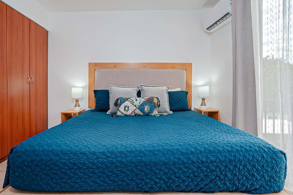 3 Mi to Beach: Modern Santa Cruz 2BR Condo