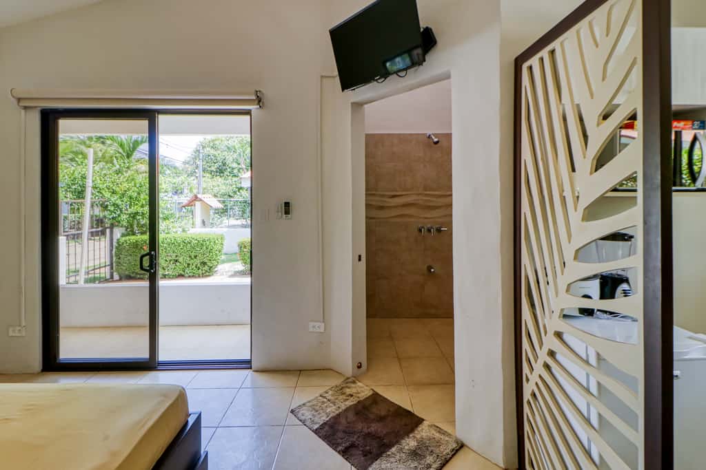 Studio w/ Resort-Style Pool, Walk to Beach!