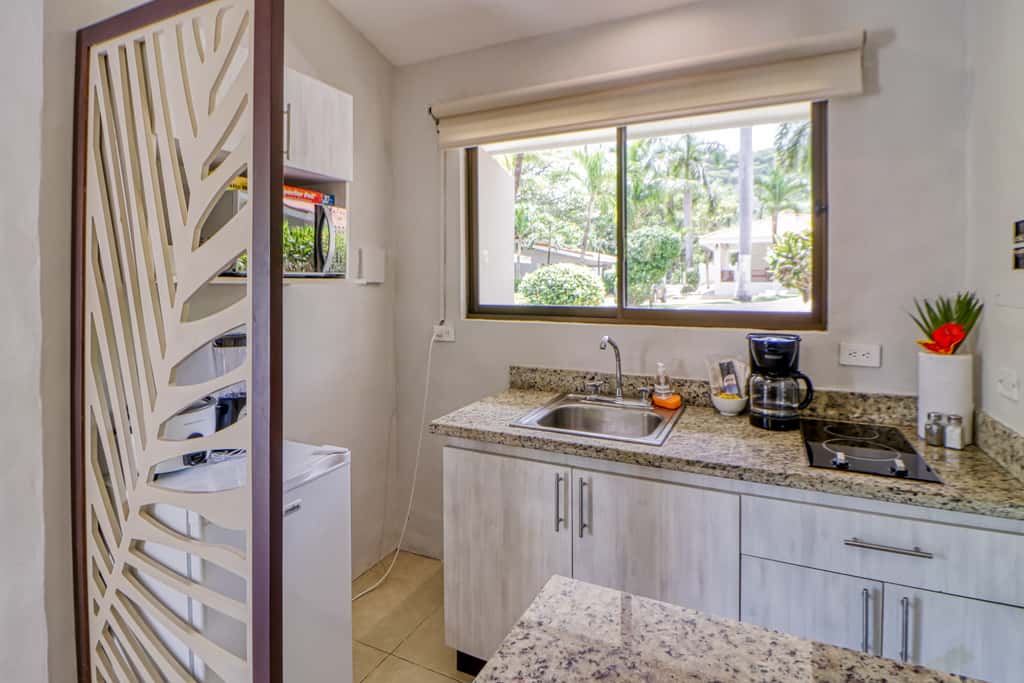 Studio w/ Resort-Style Pool, Walk to Beach!