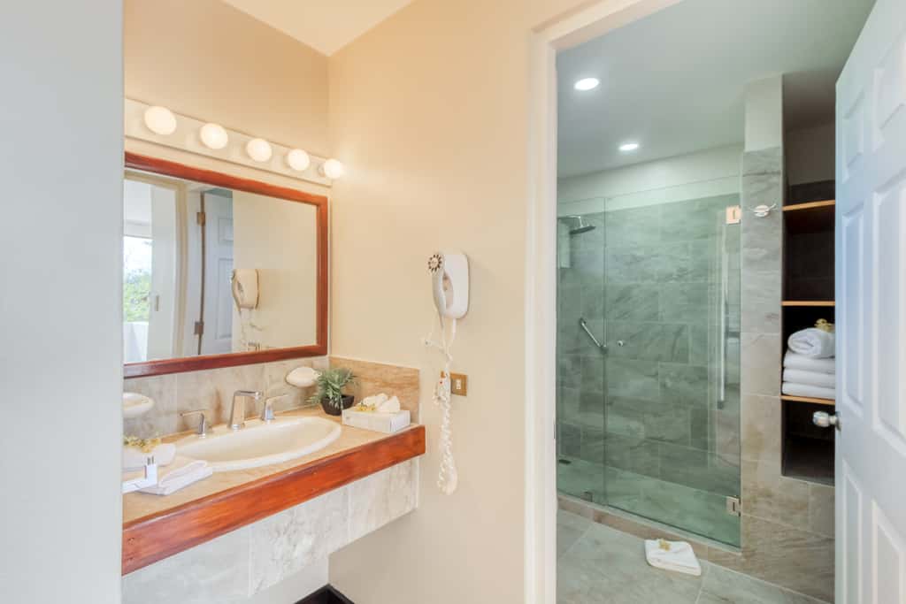 Playa Hermosa Resort Villa w/ Ocean Views & Pool!