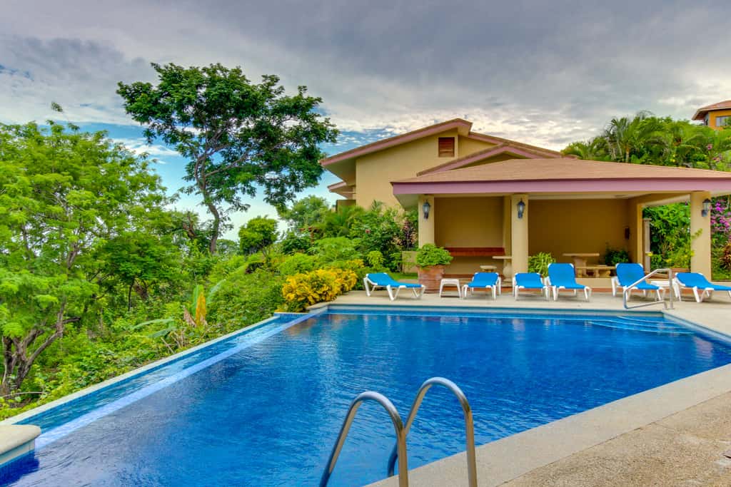 Bahia Pez Vela Resort: Ocean-View Condo