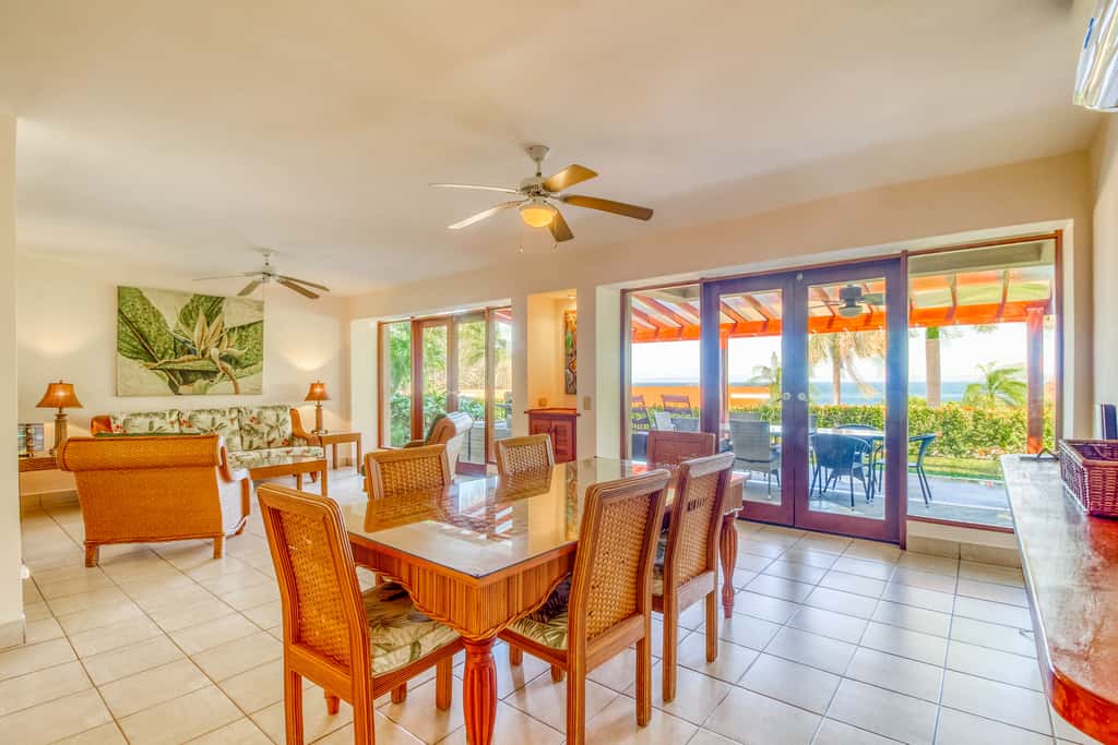 Bahia Pez Vela Resort: Ocean-View Condo
