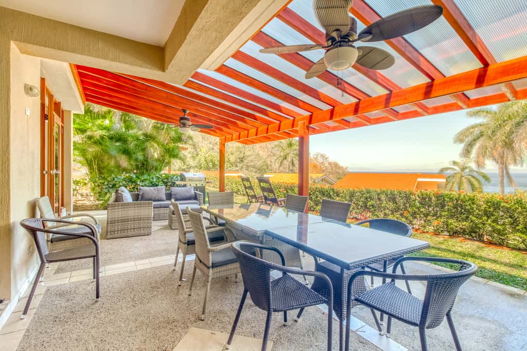 Bahia Pez Vela Resort: Ocean-View Condo