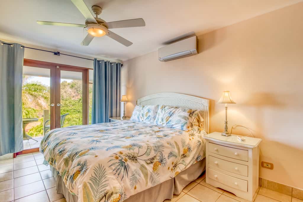 Bahia Pez Vela Resort: Ocean-View Condo