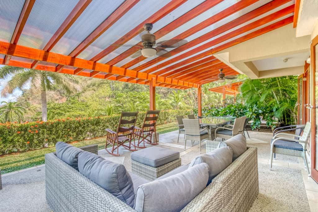 Bahia Pez Vela Resort: Ocean-View Condo