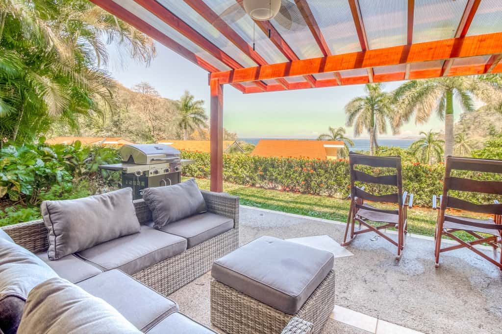 Bahia Pez Vela Resort: Ocean-View Condo