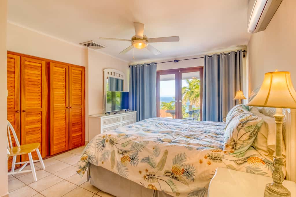 Bahia Pez Vela Resort: Ocean-View Condo