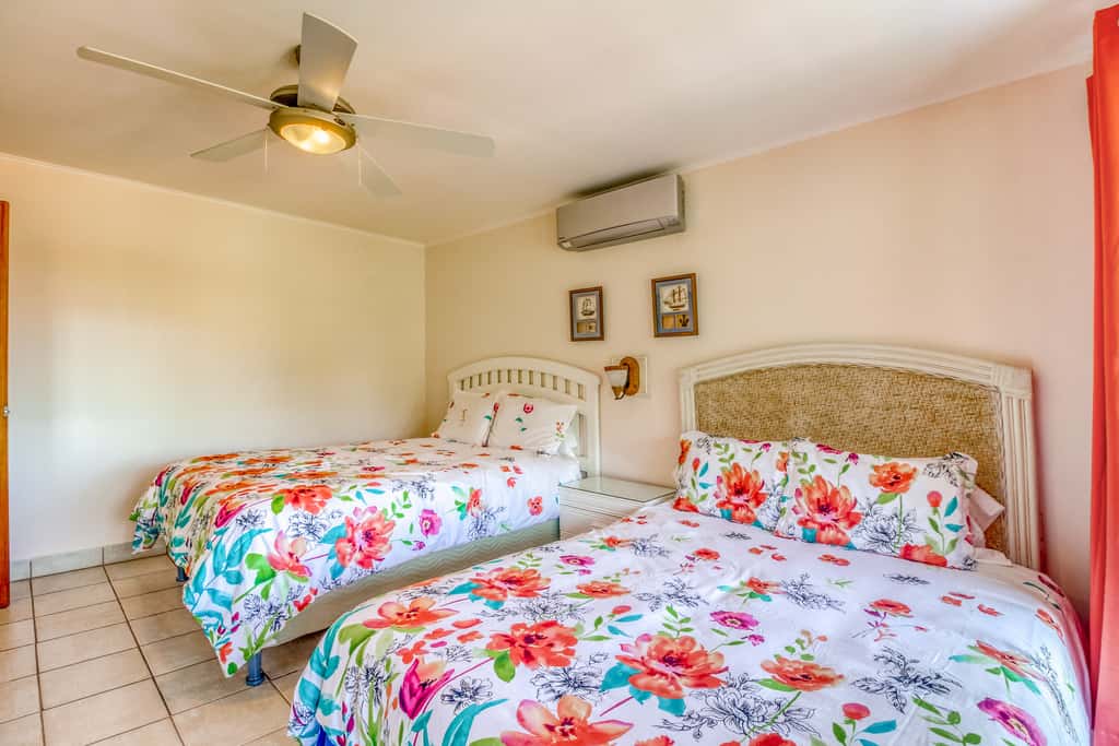 Bahia Pez Vela Resort: Ocean-View Condo