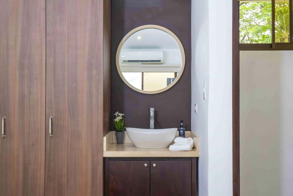 Ground-Floor Studio w/ Pool Access, Walk to Beach!