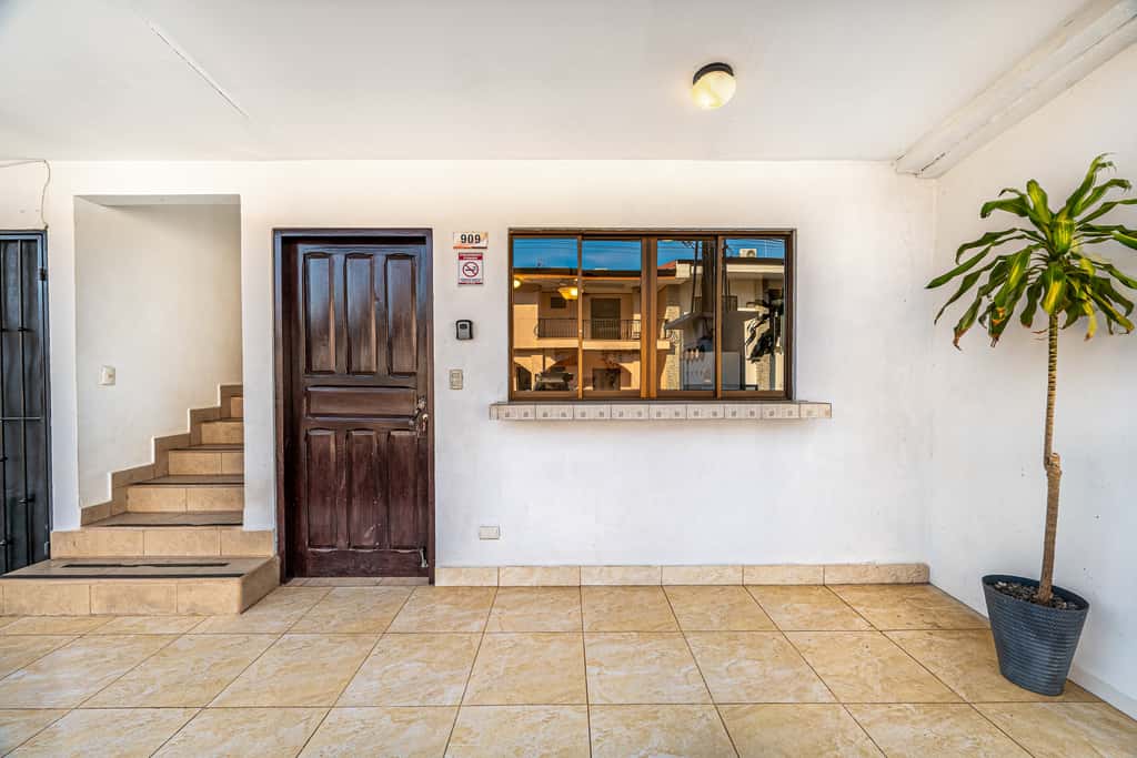Near Beach! Playas del Coco Condo w/ Pool