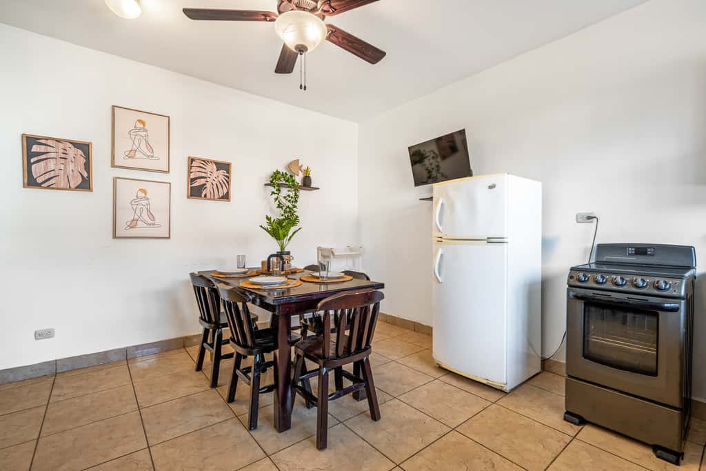 Near Beach! Playas del Coco Condo w/ Pool