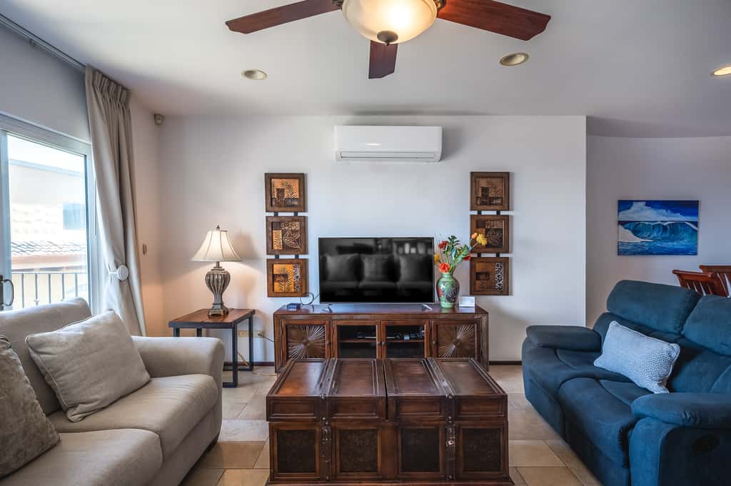 Relaxing 3BR Ocean-View Condo | 2 Balconies