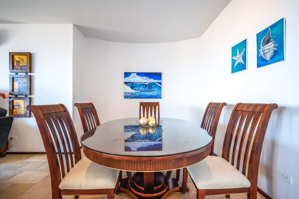 Relaxing 3BR Ocean-View Condo | 2 Balconies
