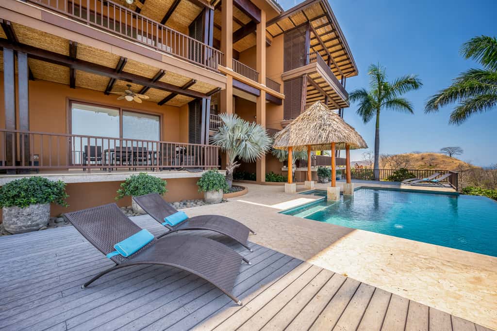 Ocean-View Ocotal Villa, Balcony & Pool