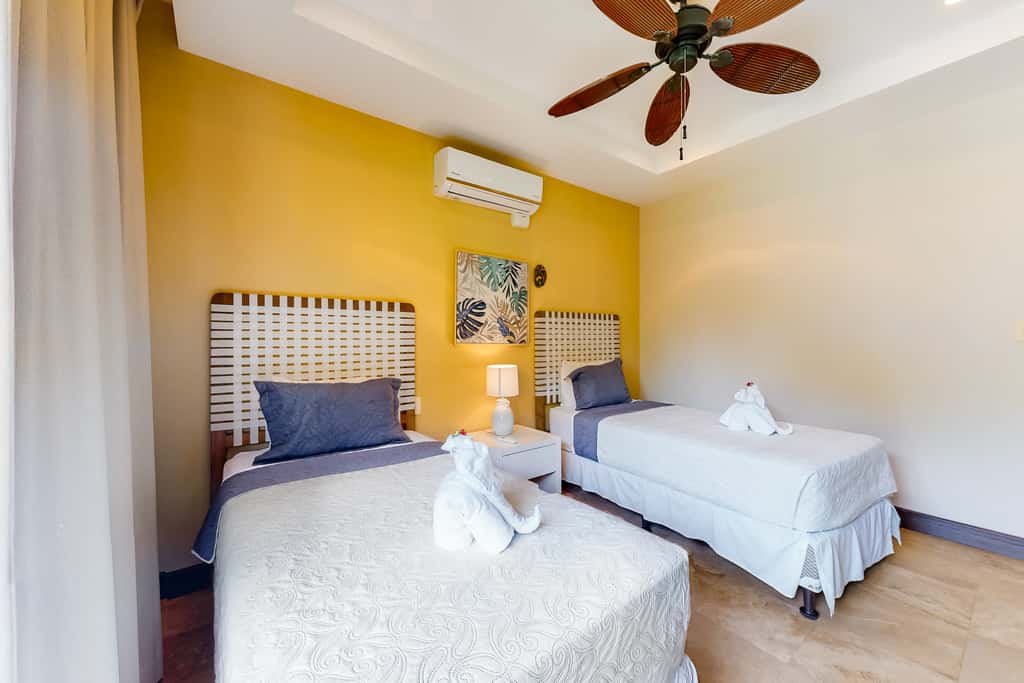 Ocean-View Ocotal Villa, Balcony & Pool