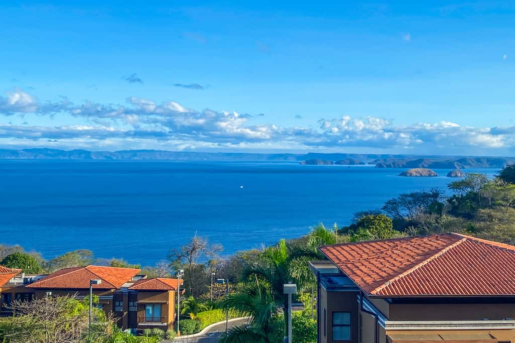 Ocean-View Ocotal Villa, Balcony & Pool