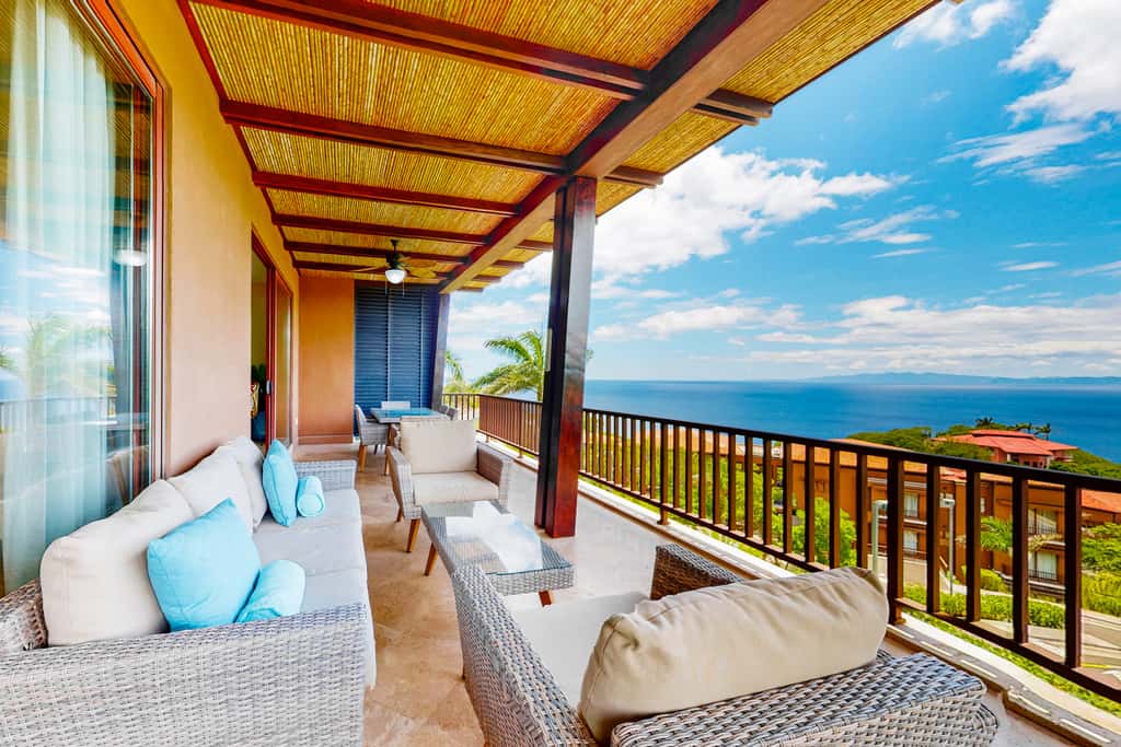 Ocean-View Ocotal Villa, Balcony & Pool