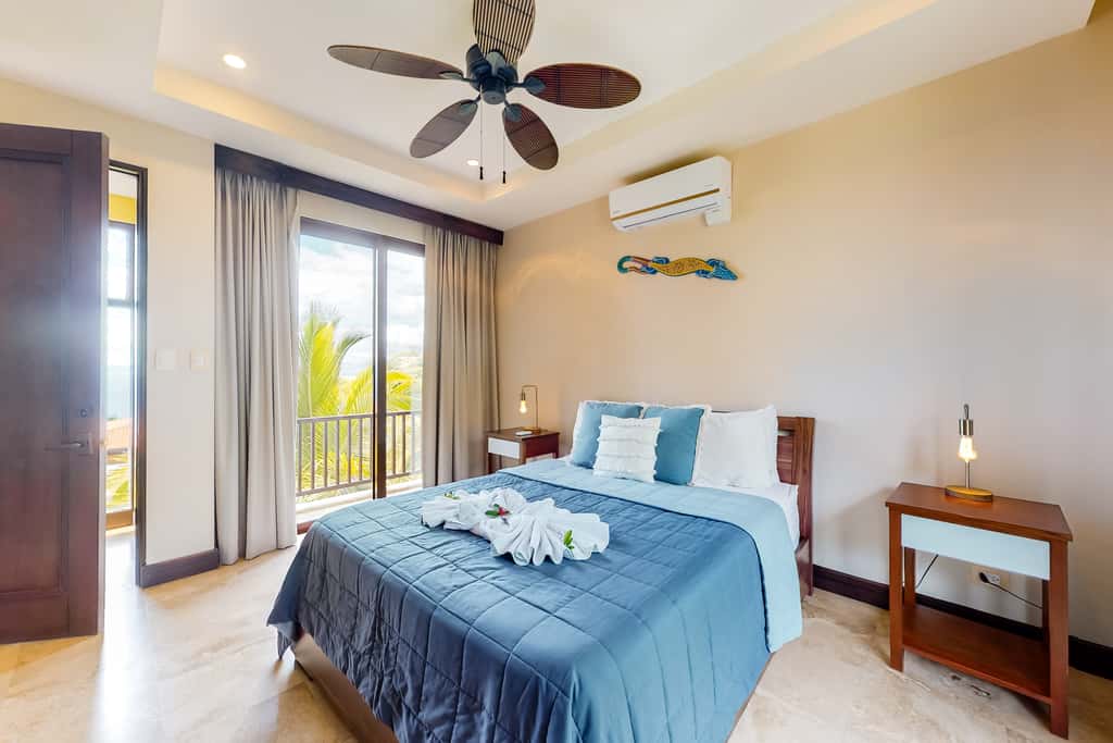 Ocean-View Ocotal Villa, Balcony & Pool