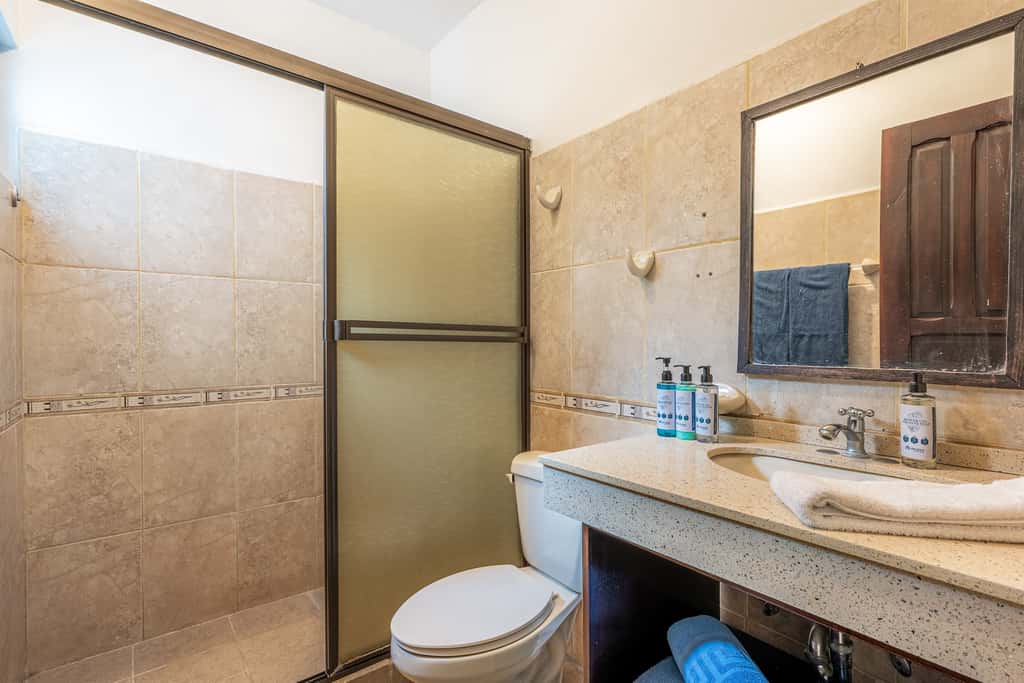 Playas del Coco Condo w/ Pool: Near Beach!