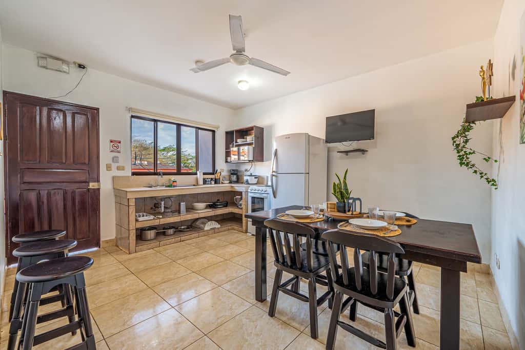 Playas del Coco Condo w/ Pool: Near Beach!