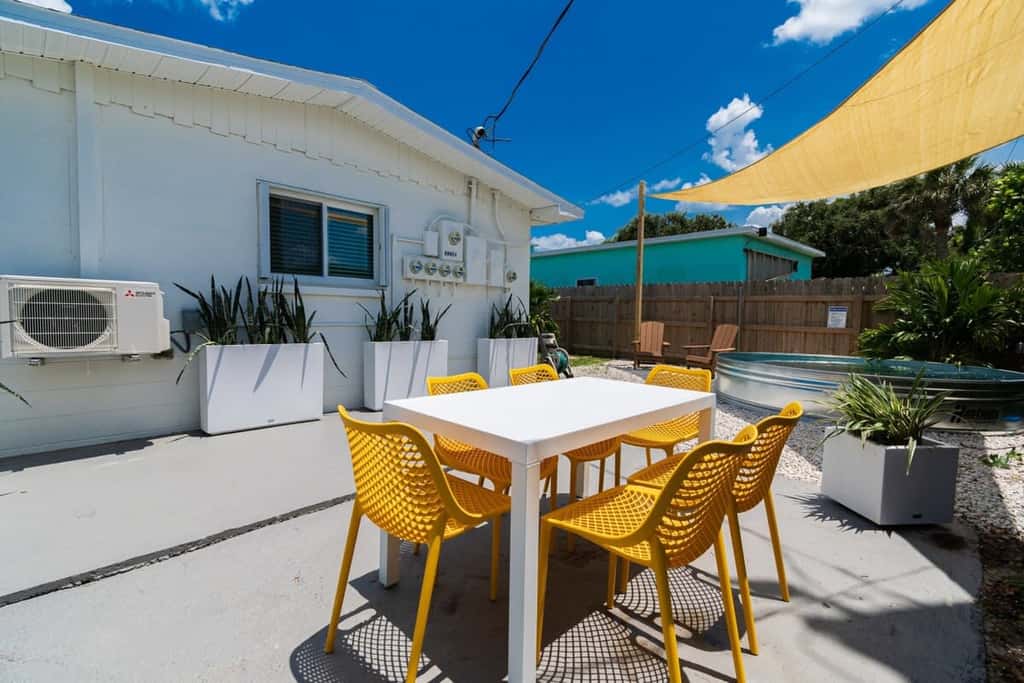 THE JUNI - Studio Steps From Beach & Downtown