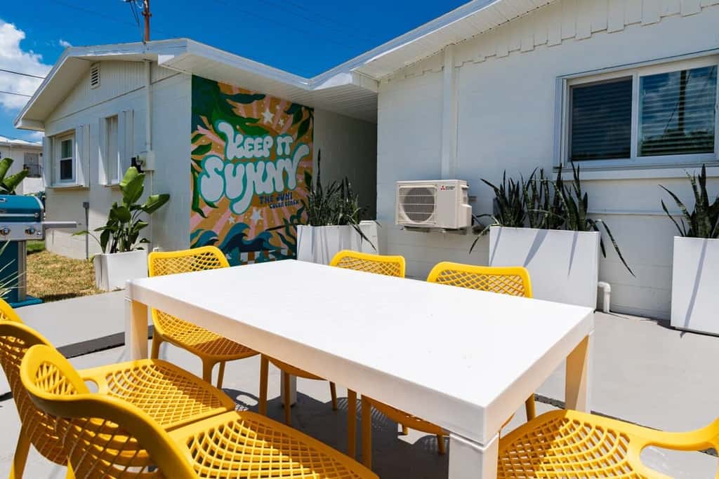 THE JUNI - Studio Steps From Beach & Downtown