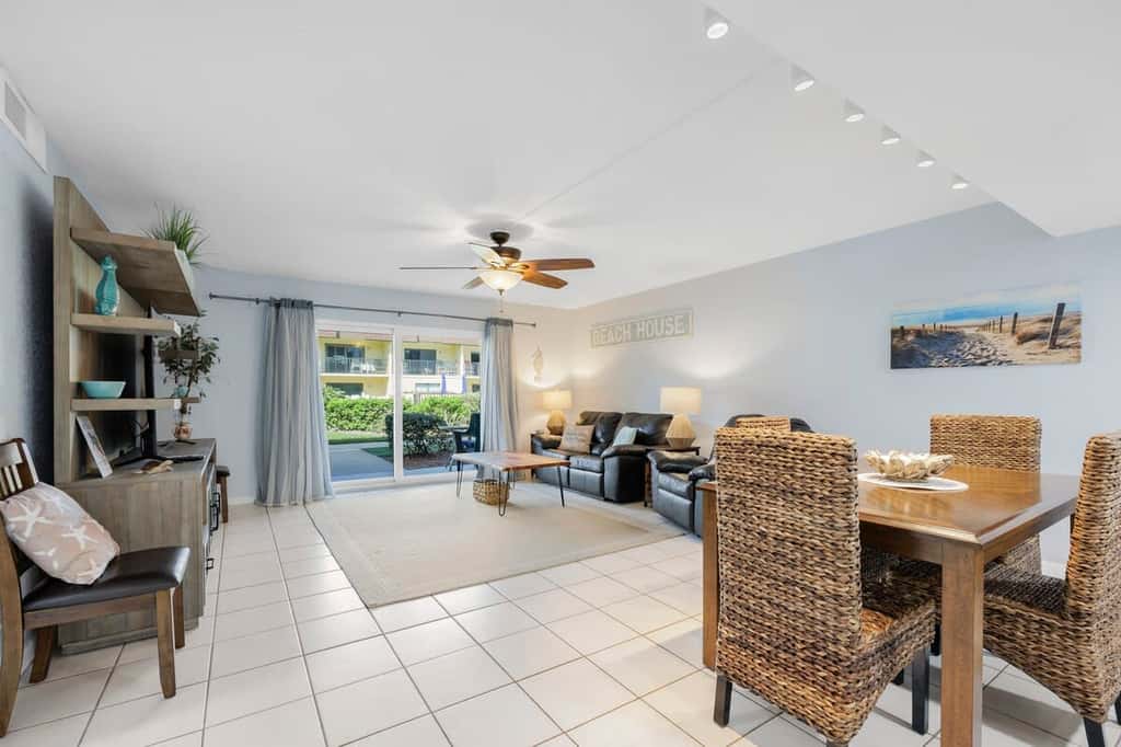 Cocoa Beach Club- Condo on the Beach!