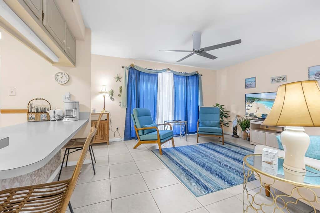 Steps to the Beach – Cozy 2-Bedroom Condo