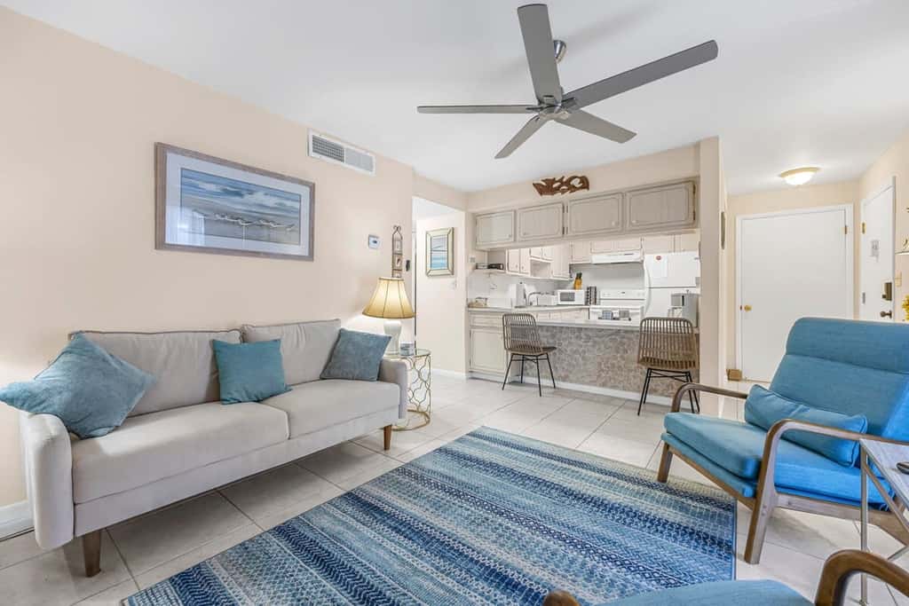 Steps to the Beach – Cozy 2-Bedroom Condo