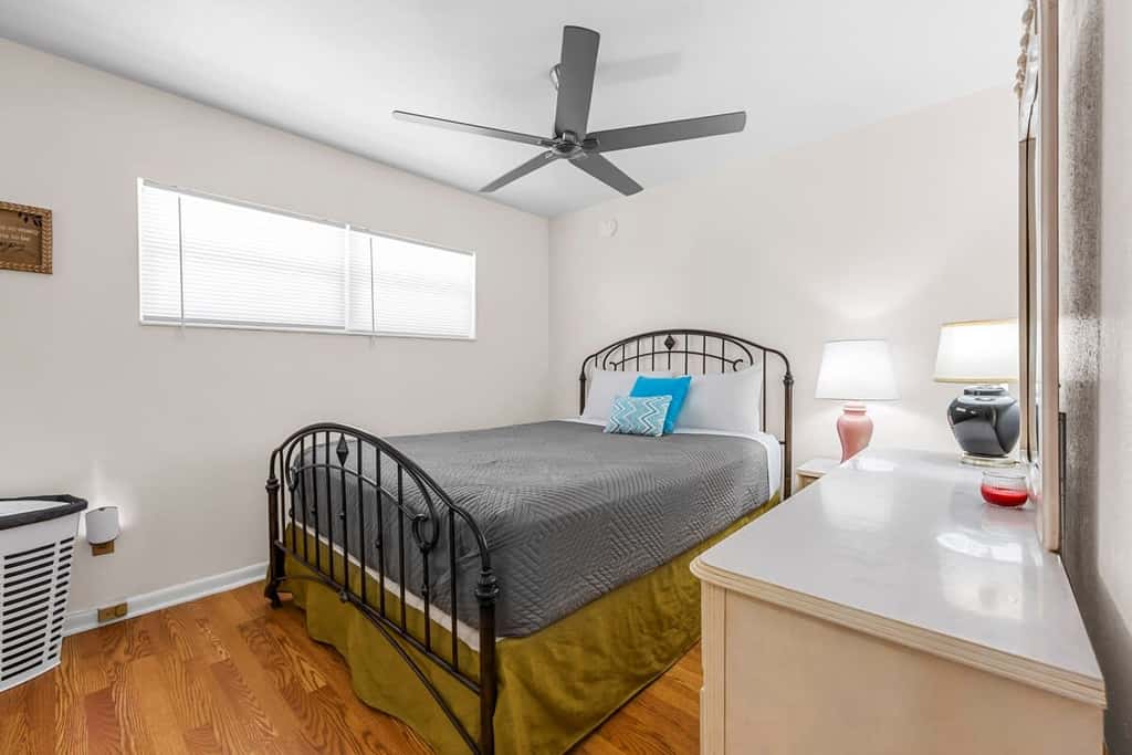 Steps to the Beach – Cozy 2-Bedroom Condo