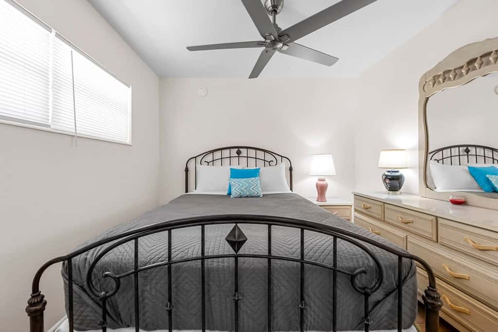 Steps to the Beach – Cozy 2-Bedroom Condo