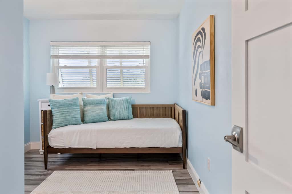 4BR/2.5BA Waterfront Oasis w/ Pool & Dock