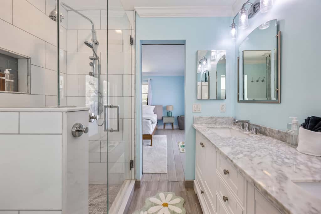 4BR/2.5BA Waterfront Oasis w/ Pool & Dock